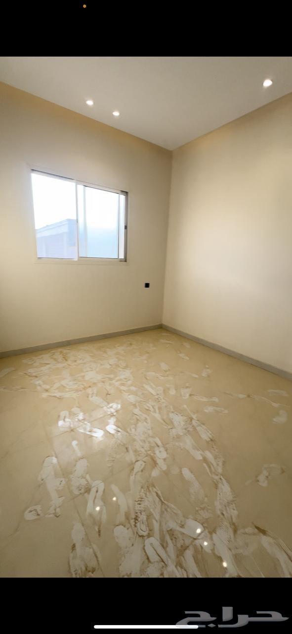 شقة 4 غرف في الجنادرية 2