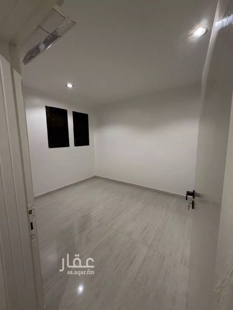 دور 3 غرف في العقيق 10
