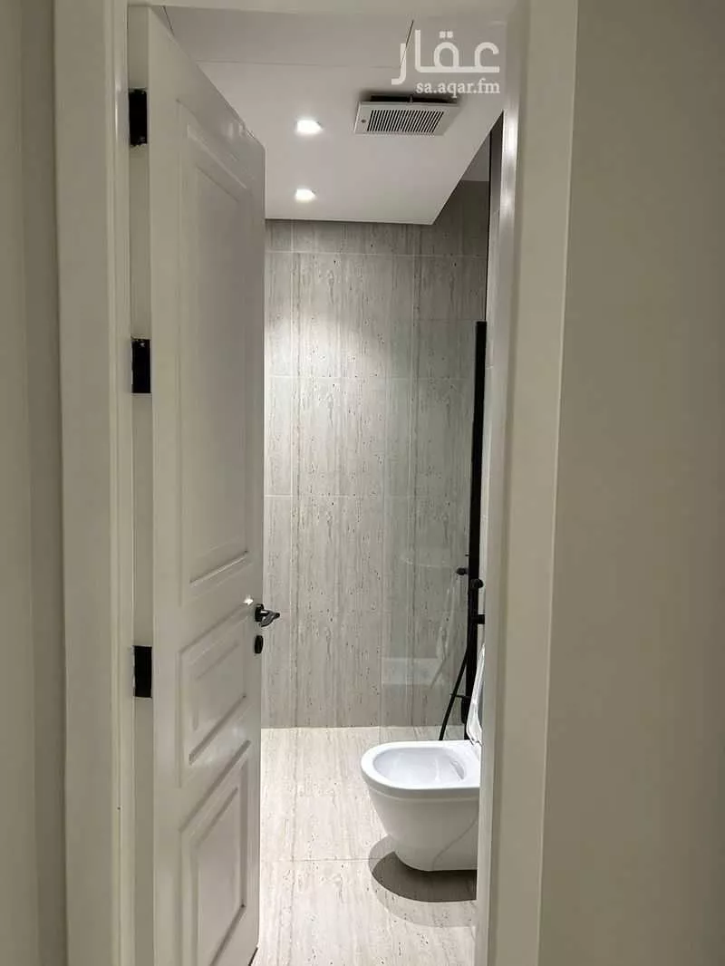 4 bedroom apartment in Al Yasmin 5