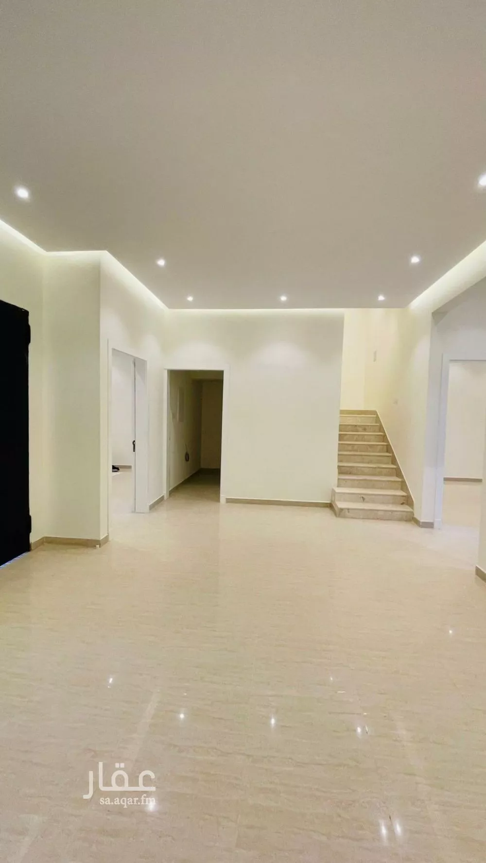6 bedroom villa in Al Zahrah 6