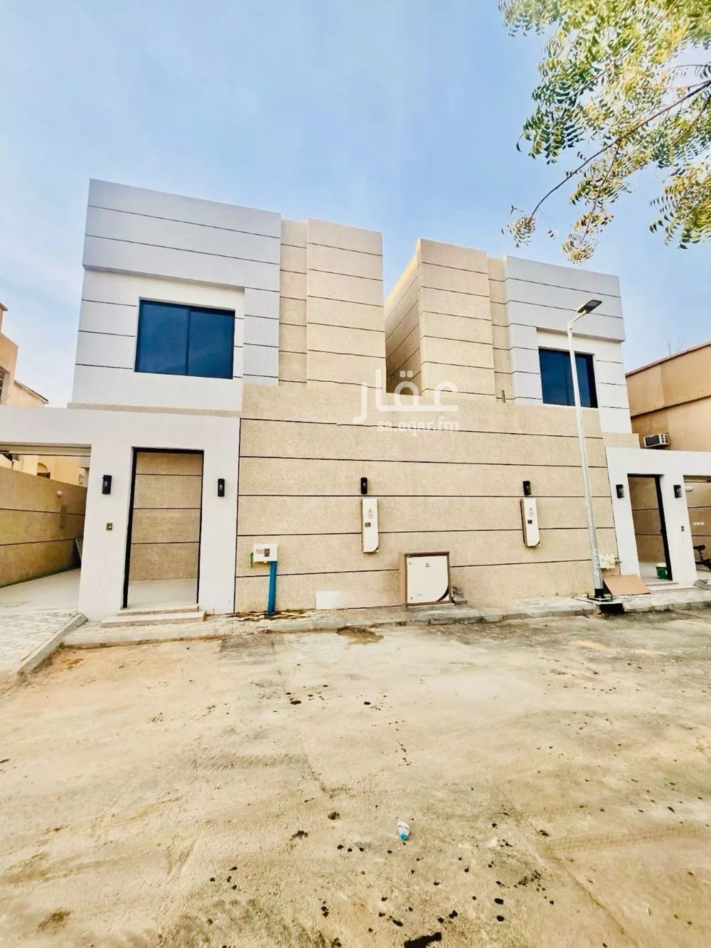 6 bedroom villa in Al Zahrah 7