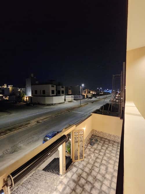 9 bedroom villa in Az Zomorod 2