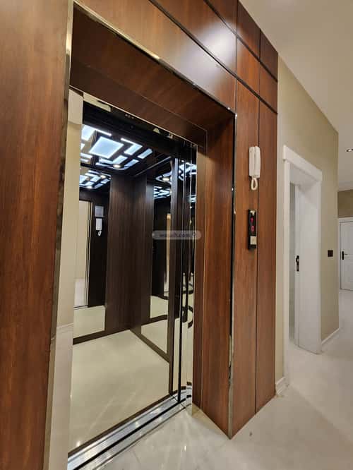 9 bedroom villa in Az Zomorod 4