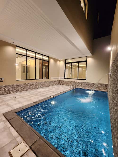 9 bedroom villa in Az Zomorod 3