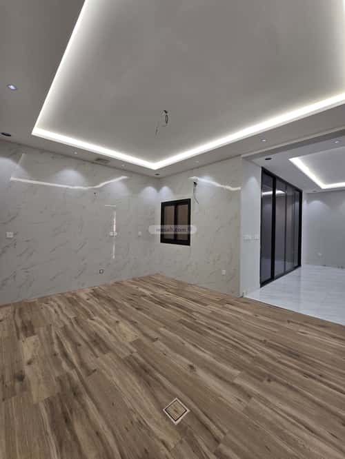 7 bedroom villa in Al Shiraa 4