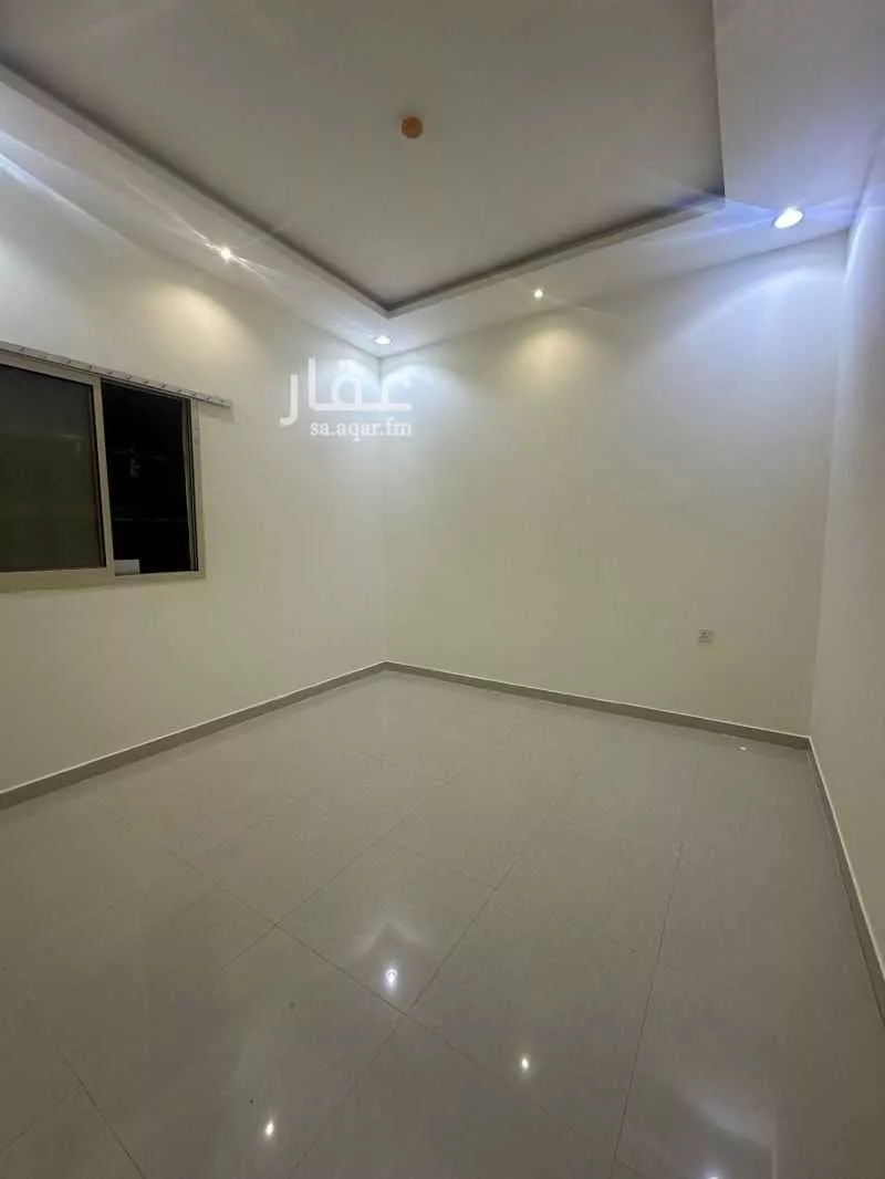 14 bedroom apartment in Al Rimal 4