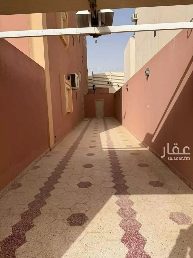 7 bedroom floor in Ishbiliyah 12