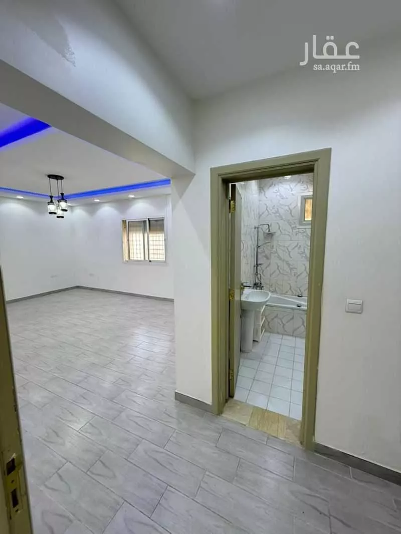 7 bedroom floor in Ishbiliyah 10