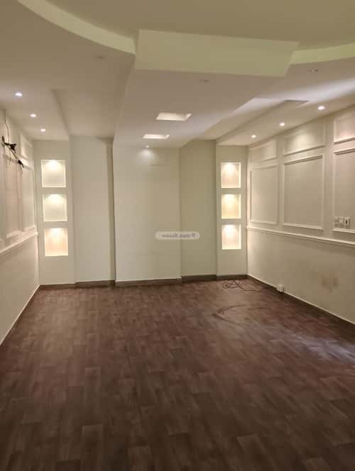6 bedroom villa in Al Yaqout 2