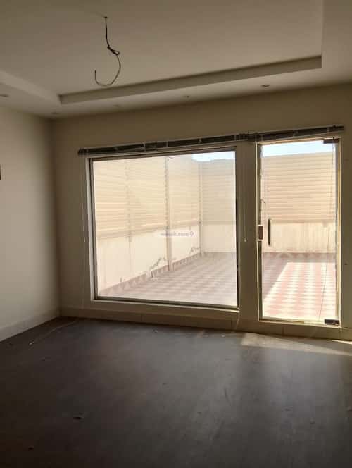 6 bedroom villa in Al Yaqout 10