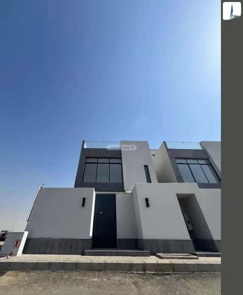 5 bedroom villa in Az Zomorod 4