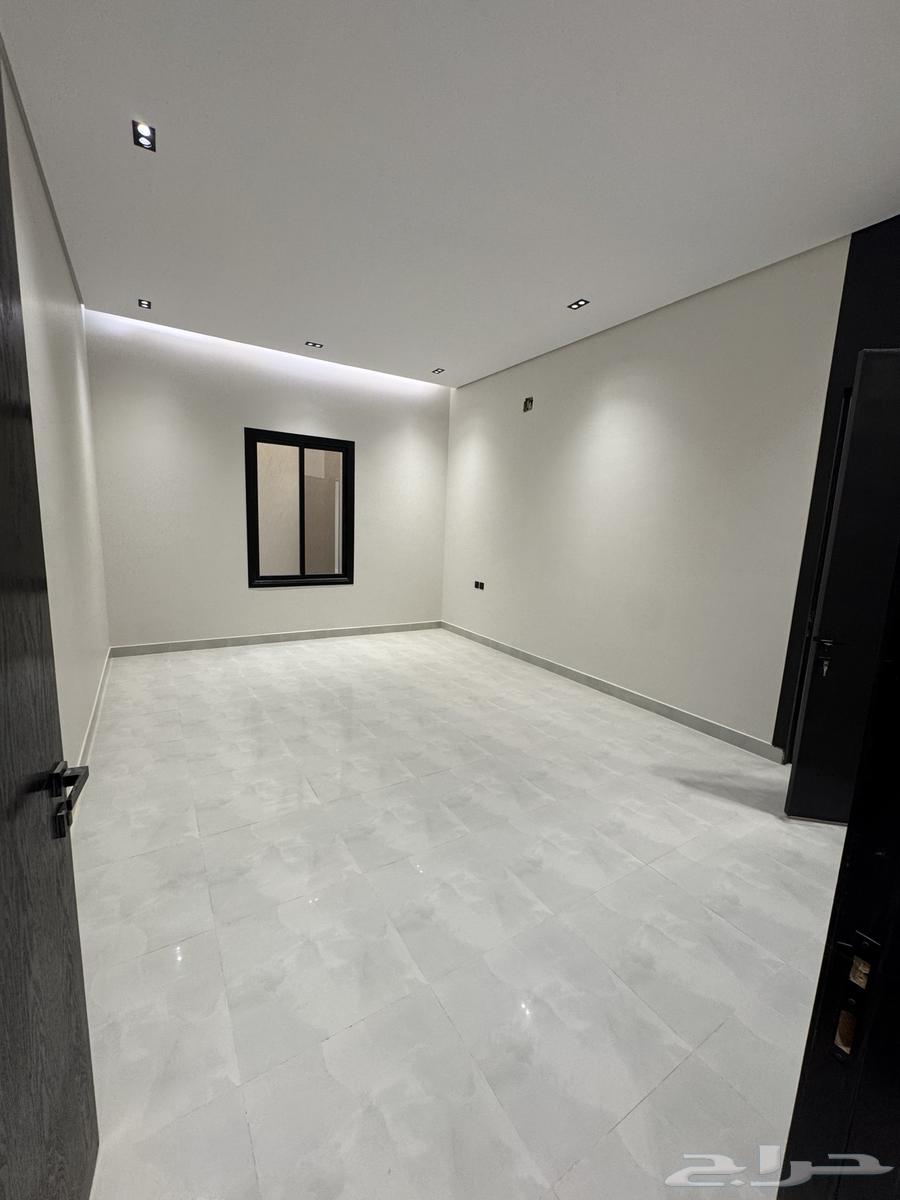 3 bedroom apartment in Al Janadriyah 6