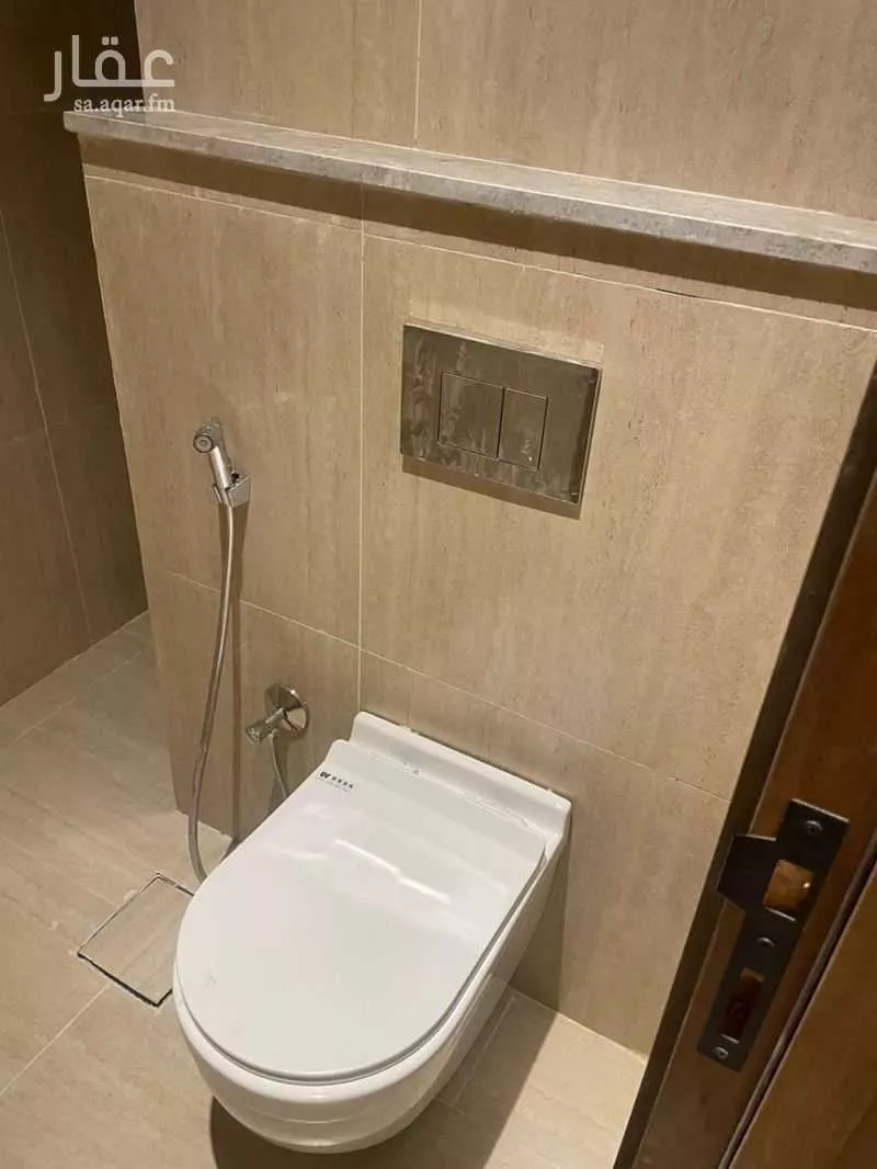 3 bedroom apartment in Granada 7