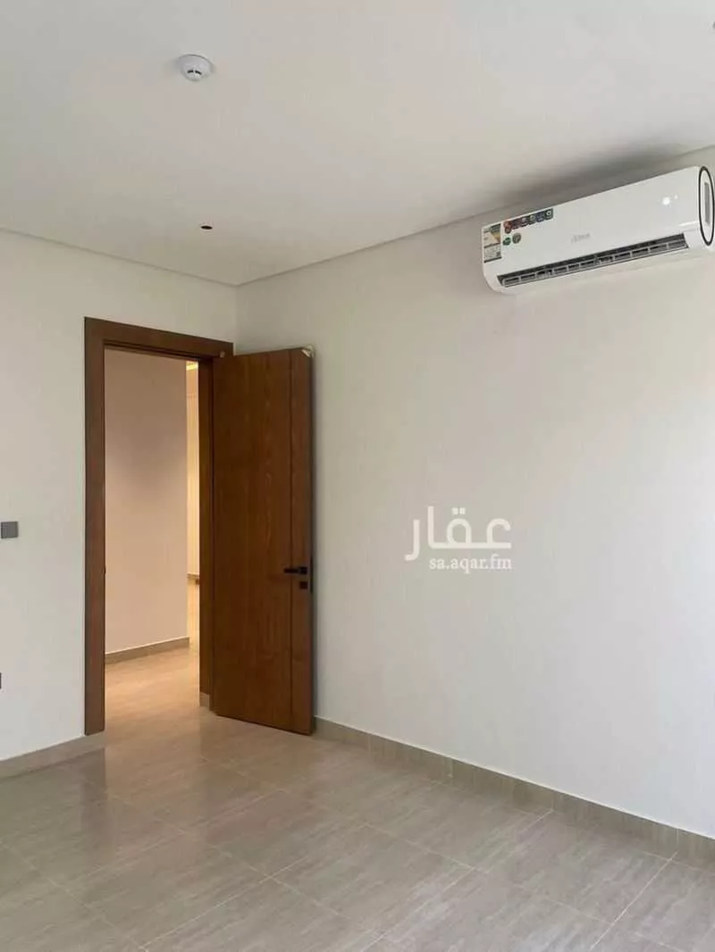 3 bedroom apartment in Granada 9