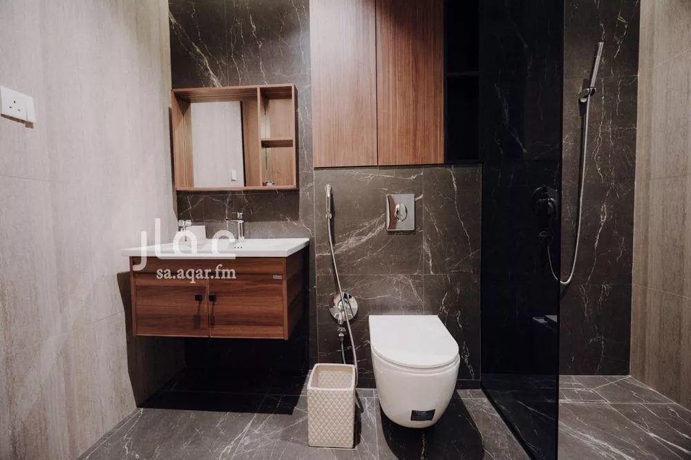 3 bedroom apartment in King Fahd 11