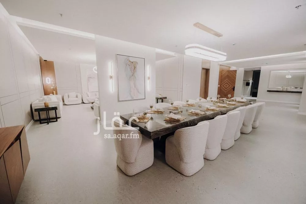 3 bedroom apartment in King Fahd 16