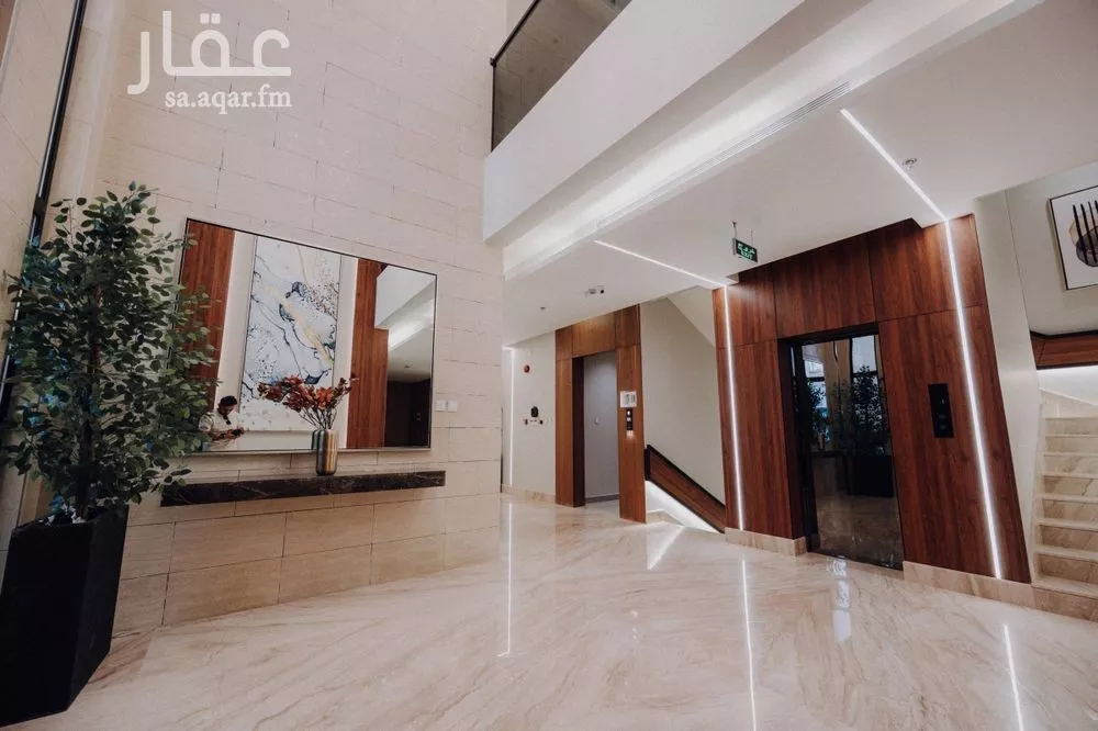 3 bedroom apartment in King Fahd 4