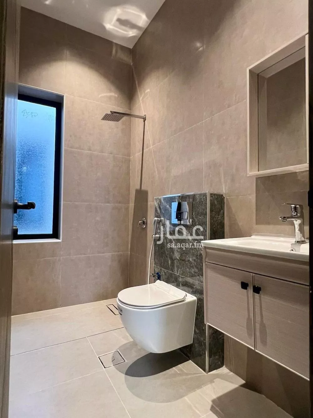 4 bedroom apartment in Ash Shulah, Eastern Province 13