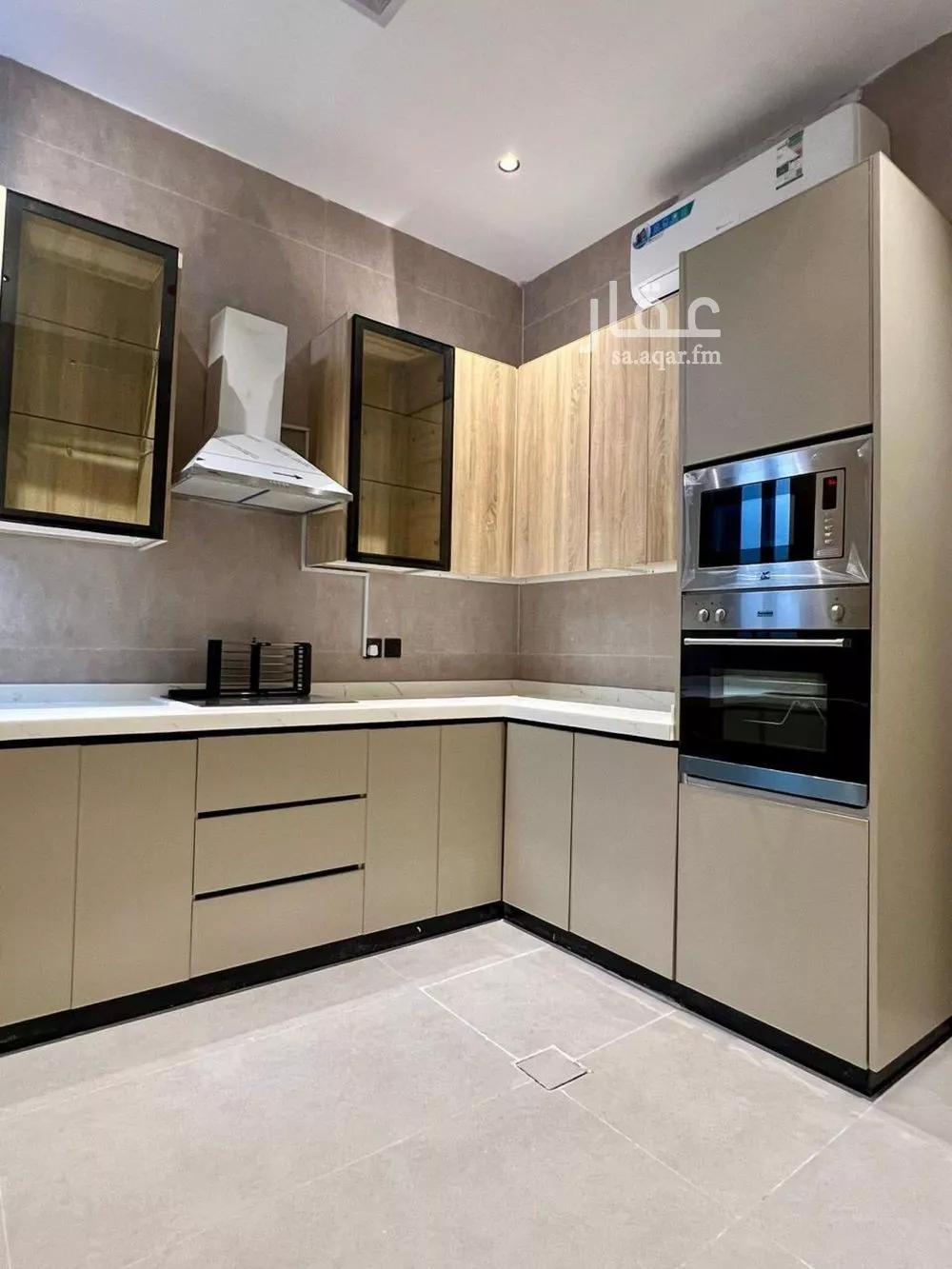 4 bedroom apartment in Ash Shulah, Eastern Province 9