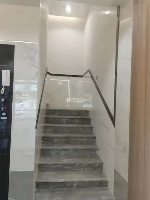 5 bedroom apartment in Al Safaa 2