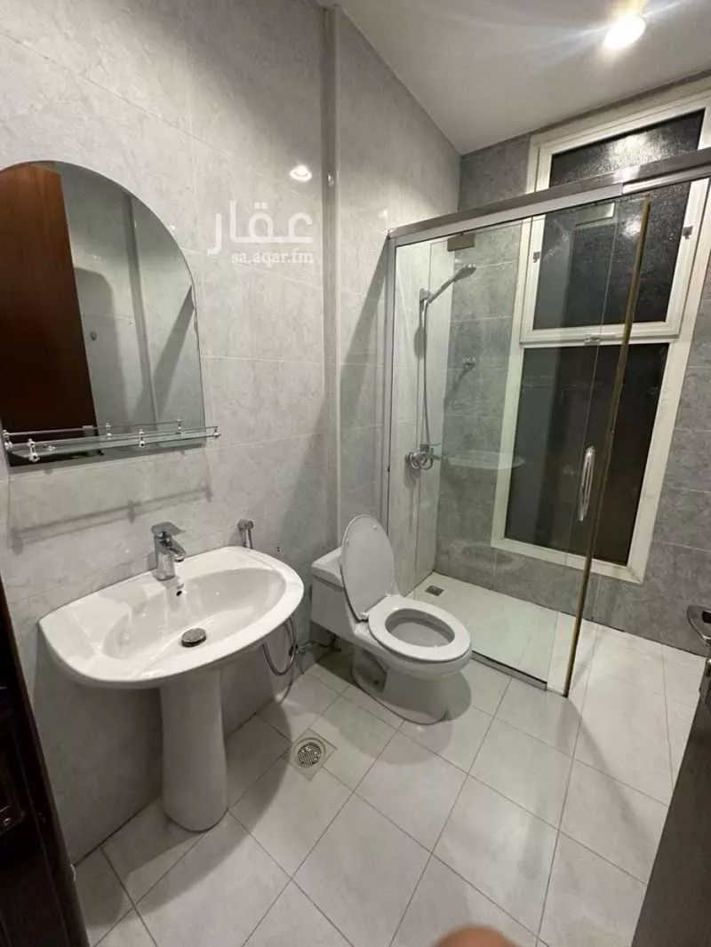 3 bedroom apartment in Al Malqa 4