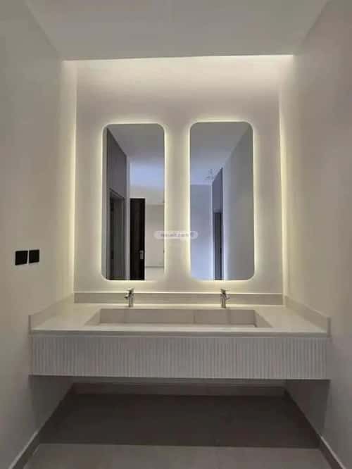 8 bedroom villa in Al Rahmaniyyah 1