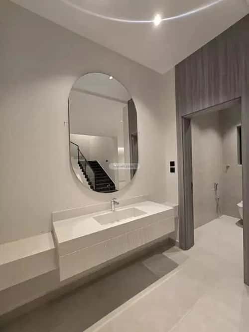 8 bedroom villa in Al Rahmaniyyah 2