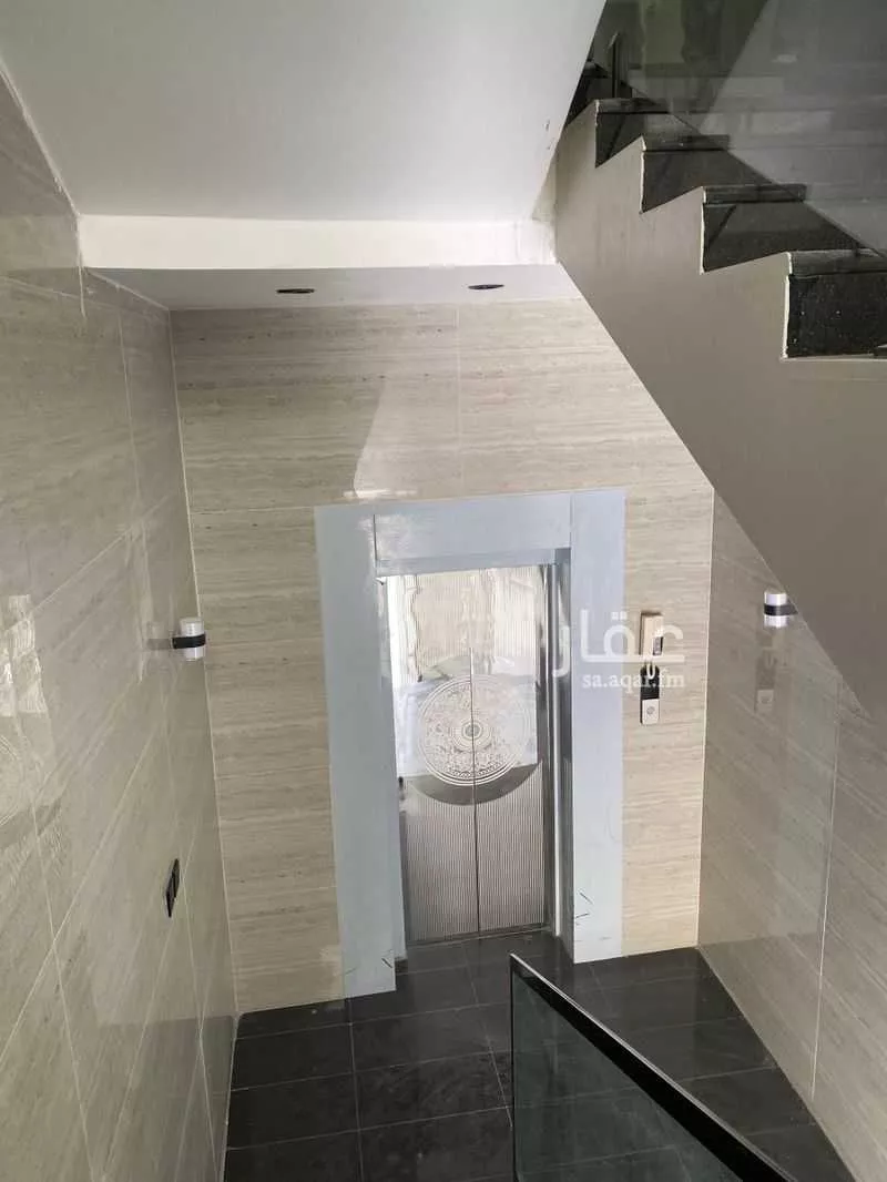 شقة 6 غرف في الندى 4