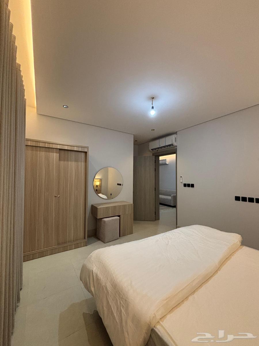 شقة 2 غرف في المرجان 4