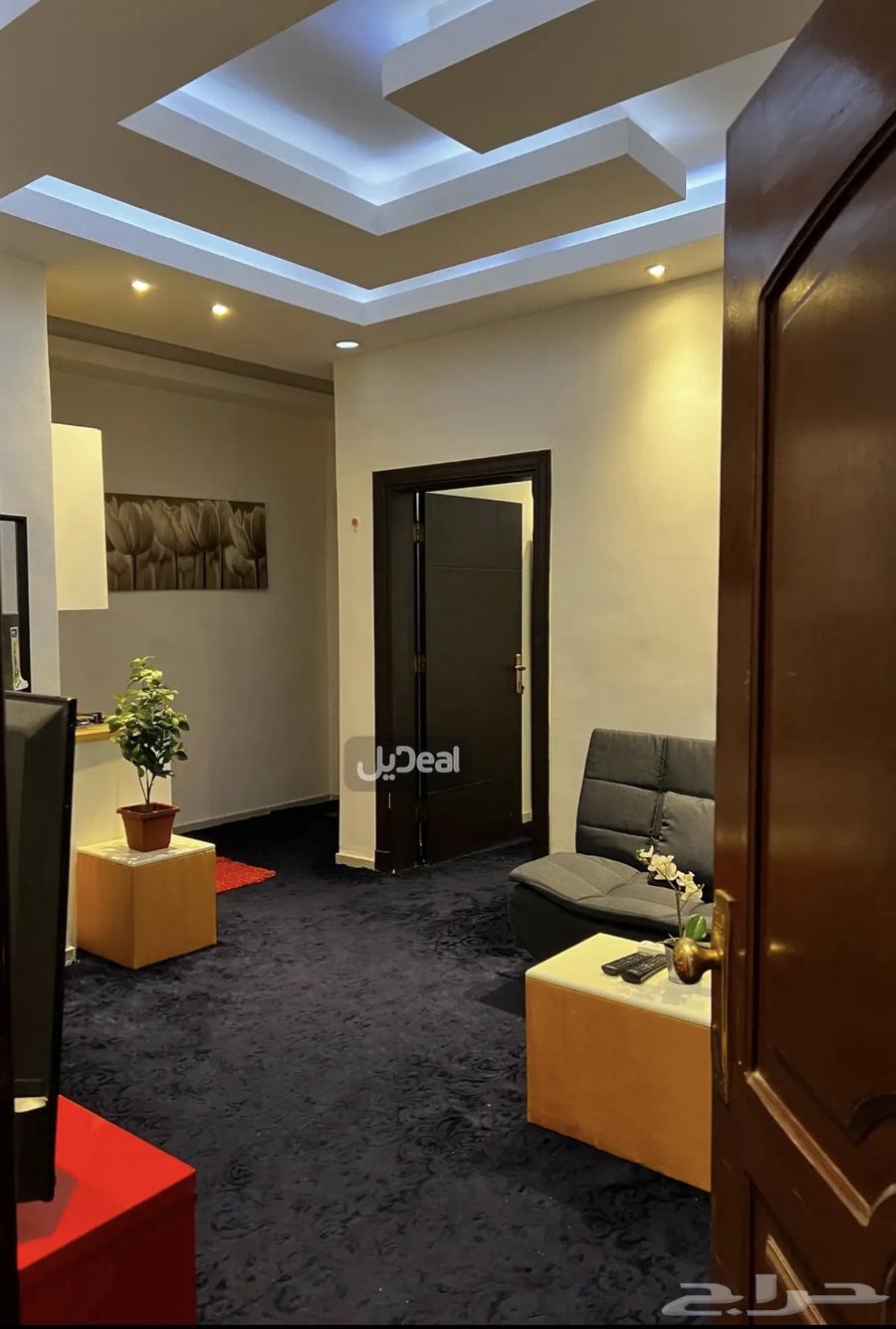 شقة 2 غرف في النزهة 1