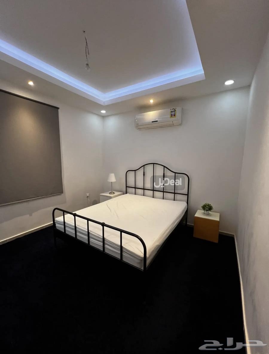 شقة 2 غرف في النزهة 3