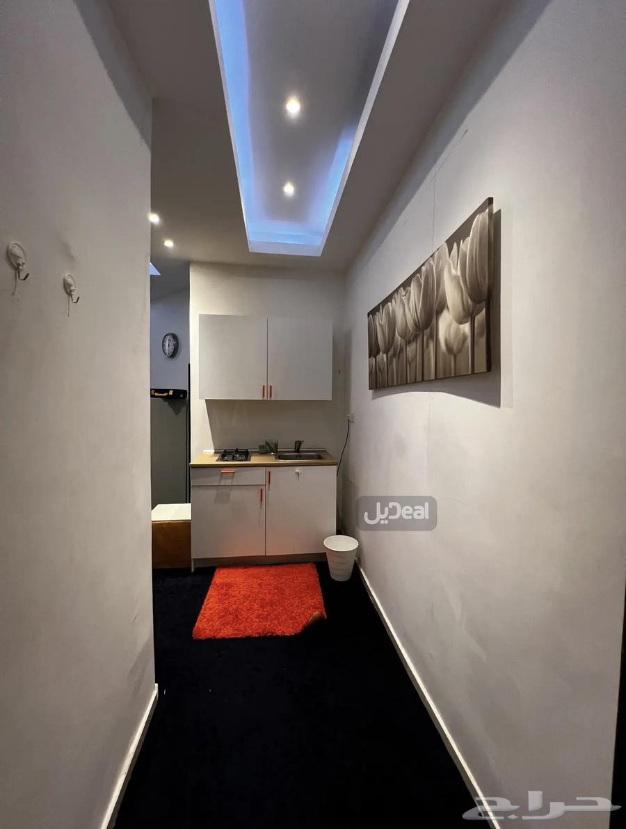 شقة 2 غرف في النزهة 5