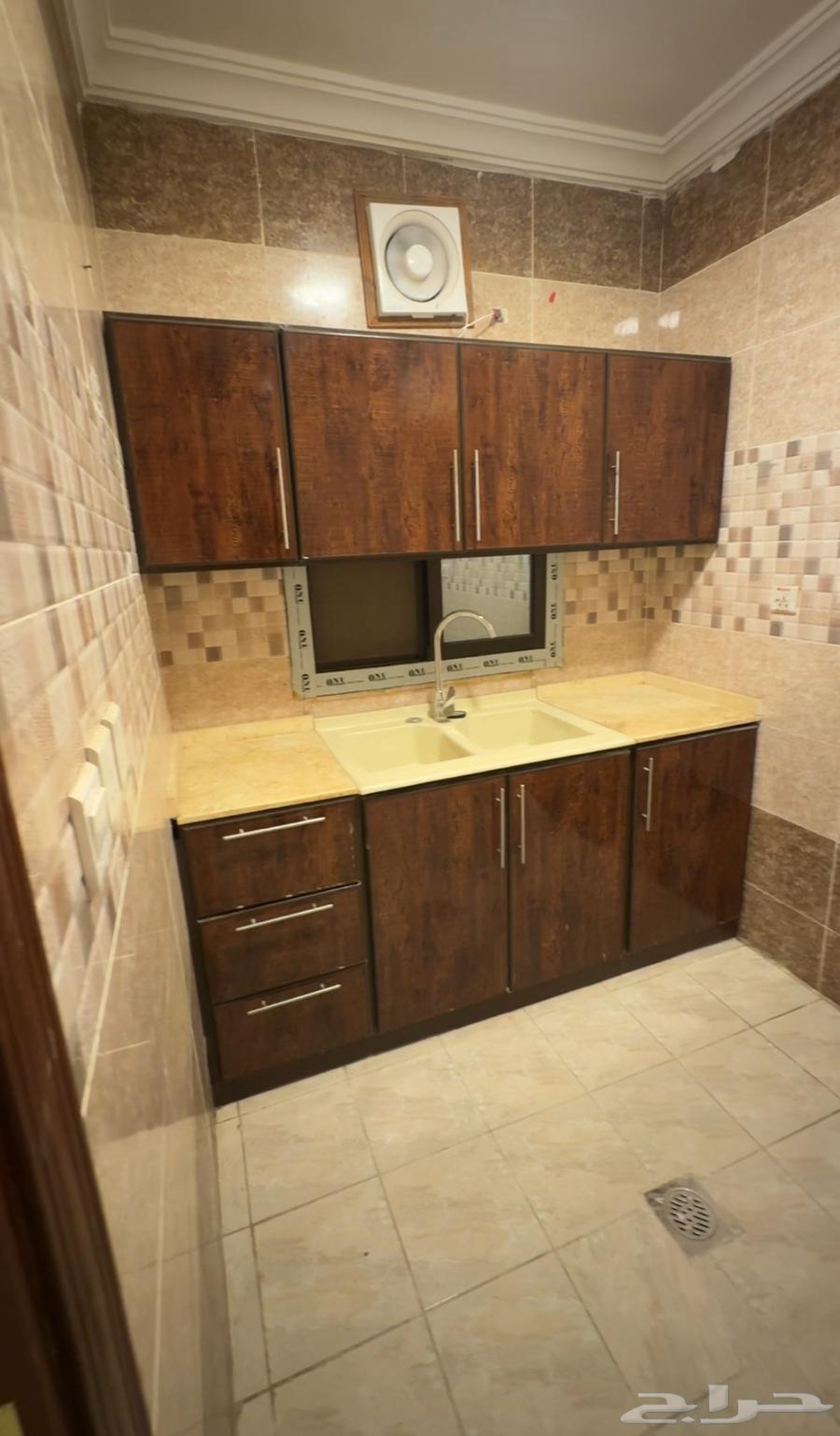 شقة 2 غرف في البوادي 4