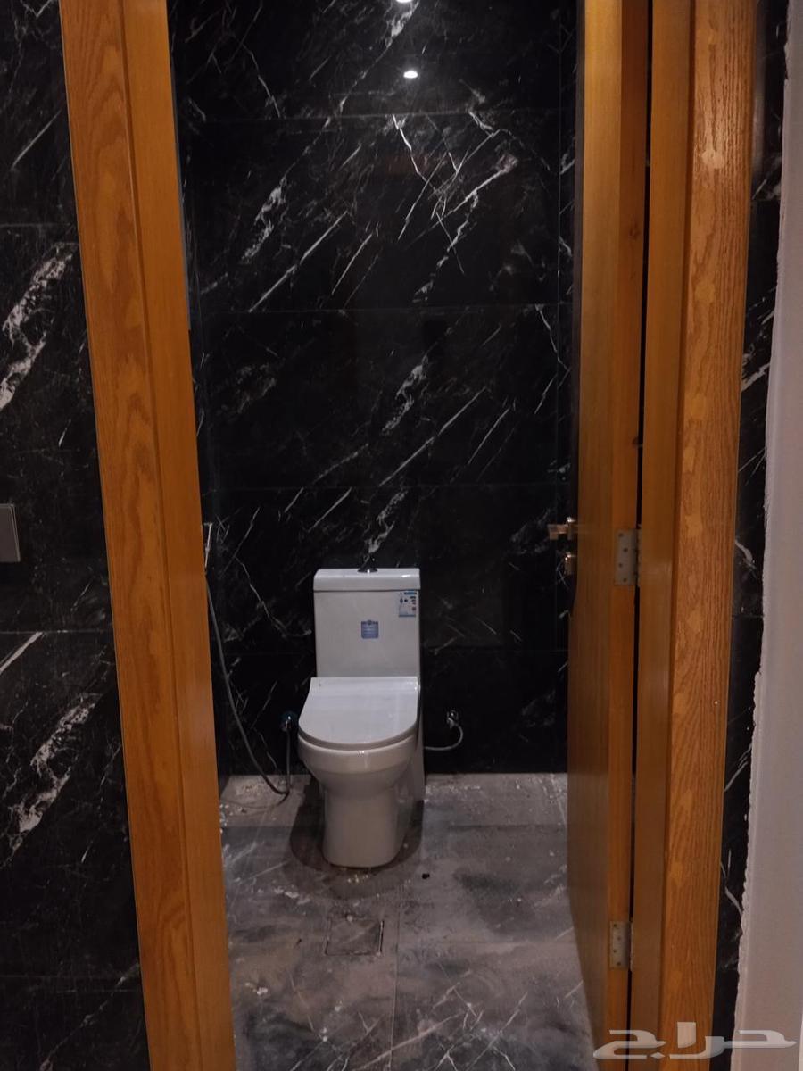 شقة 5 غرف في الصوارى 2