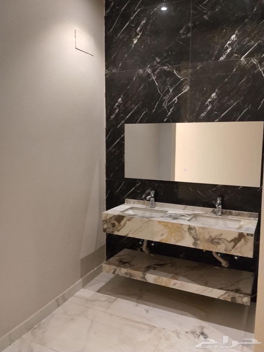 شقة 5 غرف في الصوارى 4