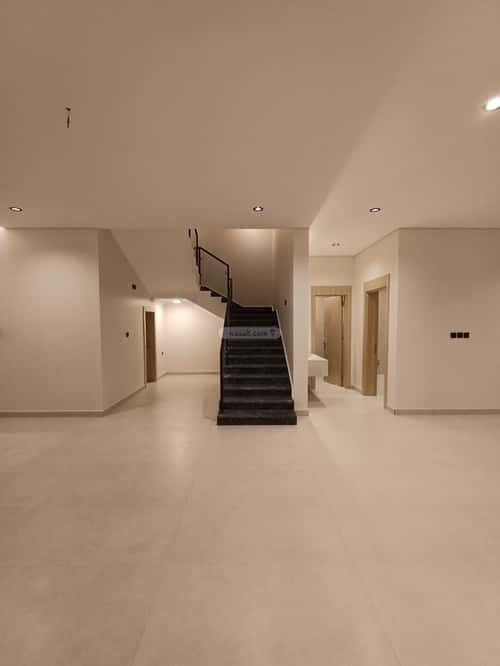 8 bedroom villa in Al Rahmaniyyah 4