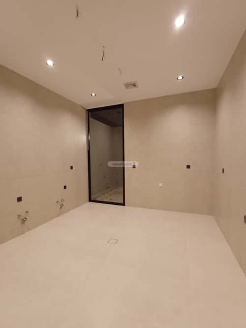 8 bedroom villa in Al Rahmaniyyah 5