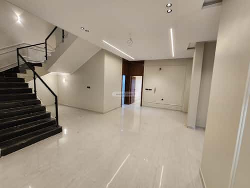 8 bedroom villa in Jeddah 1