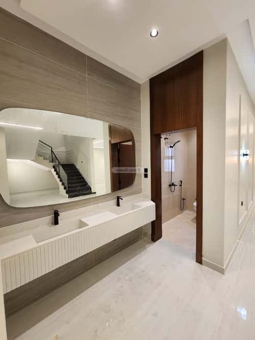 8 bedroom villa in Jeddah 2