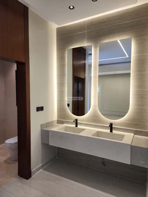 8 bedroom villa in Jeddah 3