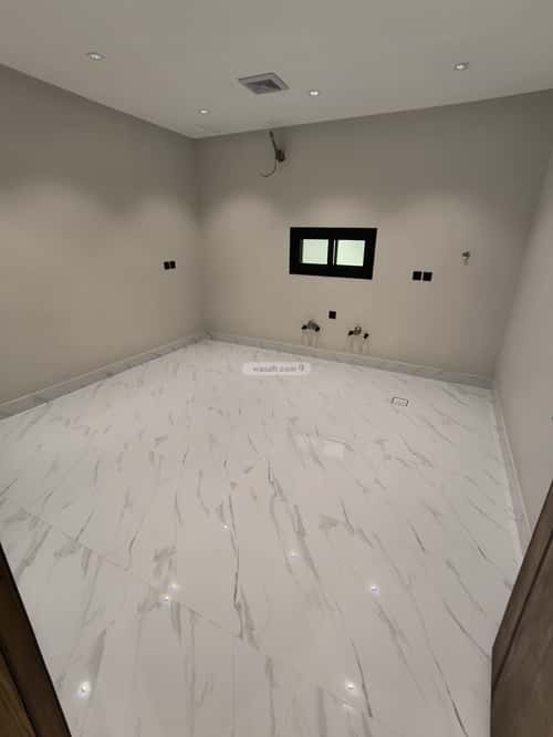 13 bedroom villa in Al Rahmaniyyah 13
