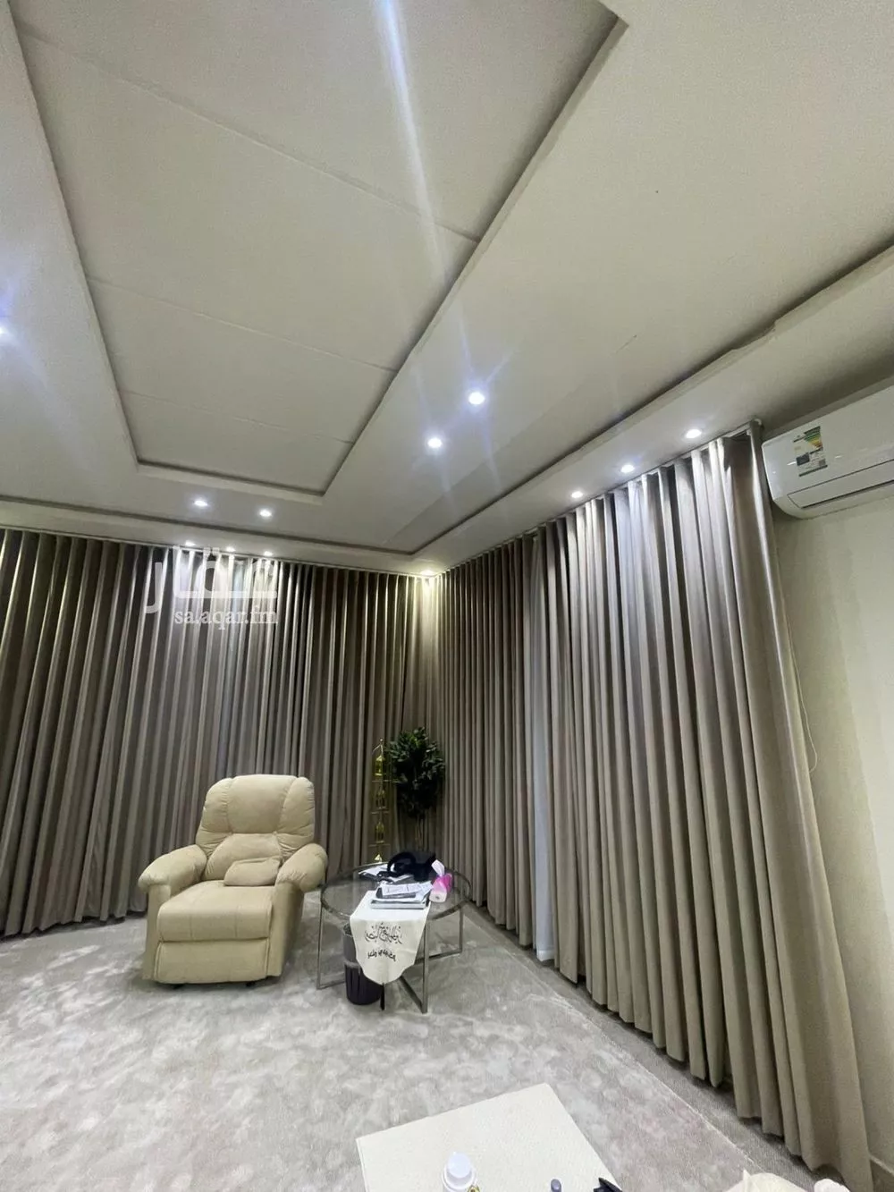 شقة 10 غرف في الرمال 5