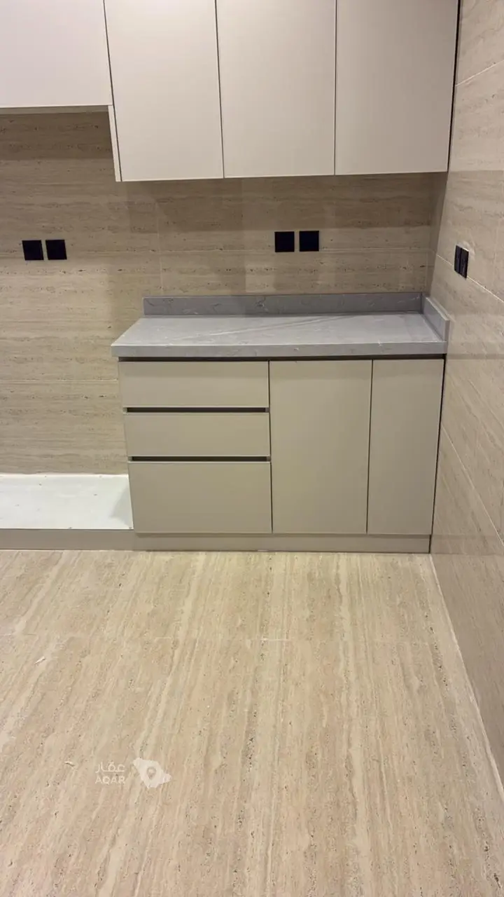 3 bedroom apartment in Al Nuzhah, Riyadh 18