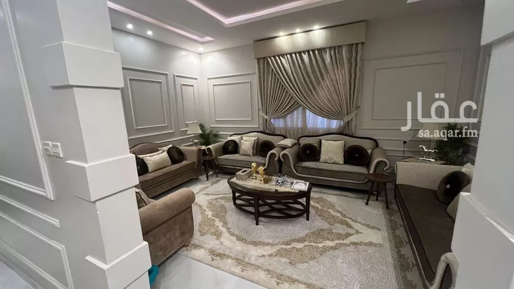 فيلا 3 غرف في العارض 8
