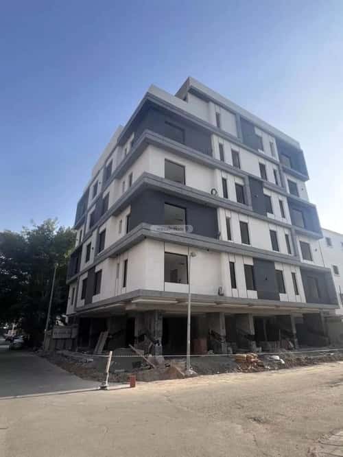 4 bedroom apartment in Al Rawdah 1