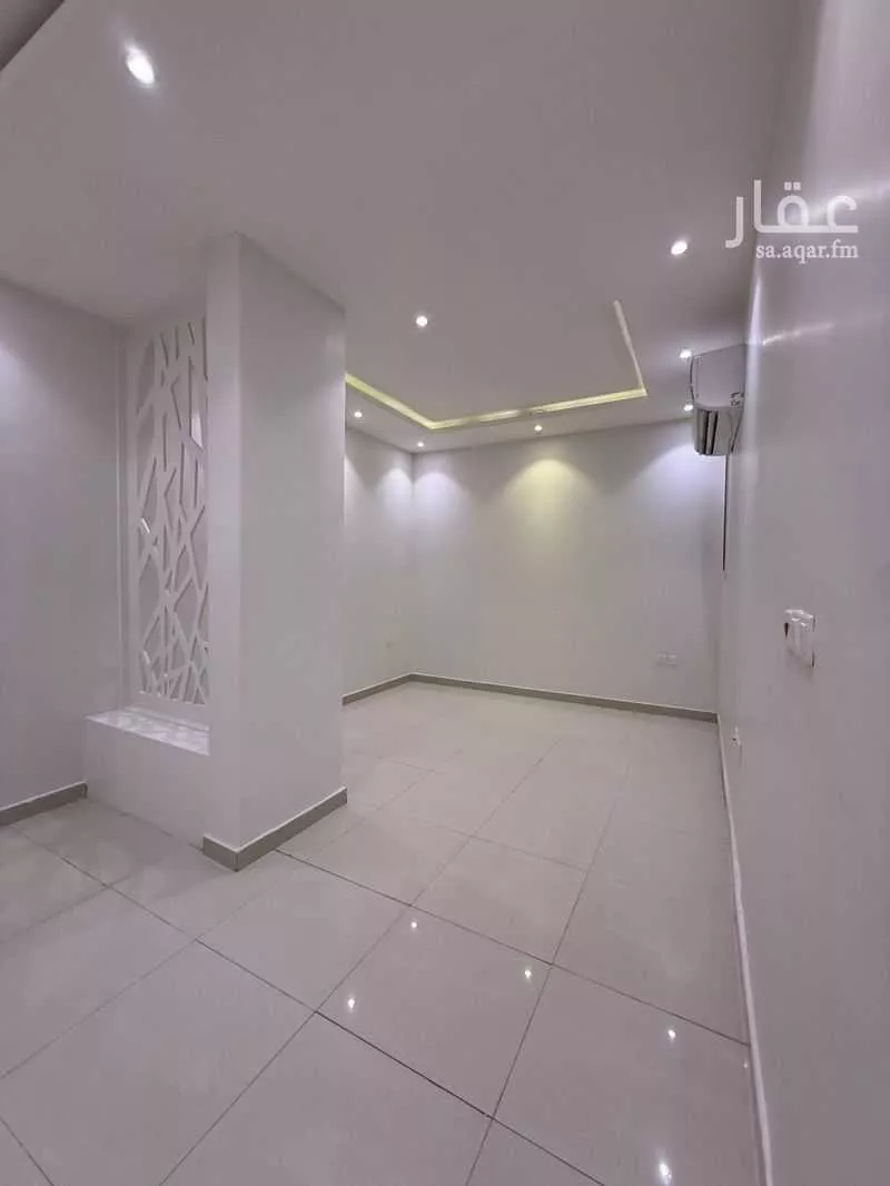 70 bedroom apartment in Hittin 11