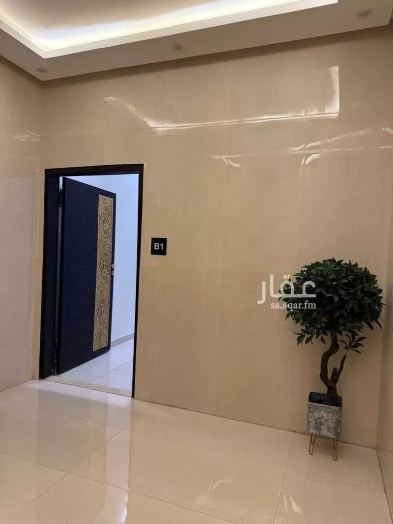 70 bedroom apartment in Hittin 7