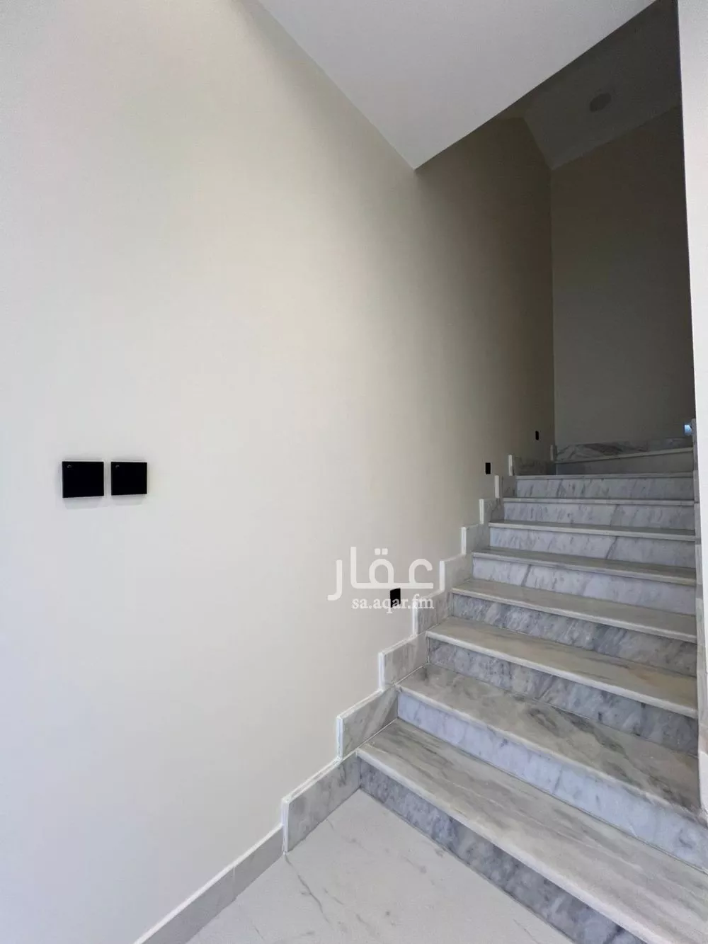 فيلا 5 غرف في الياقوت 19