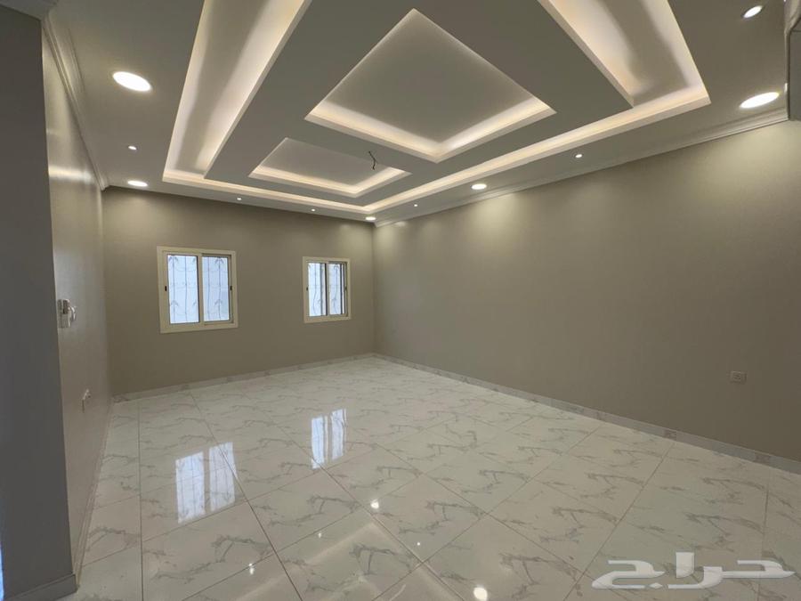 شقة 4 غرف في المنار 1