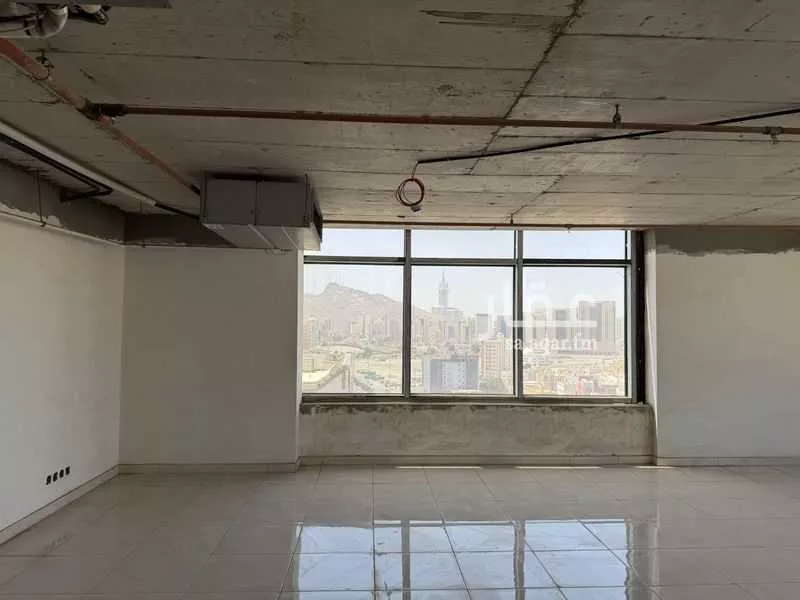 مكتب 148 م² في العدل 3